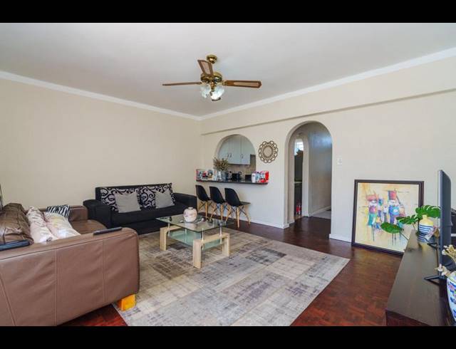 2 BEDROOM APARTMENT FOR SALE IN PLUMSTEAD